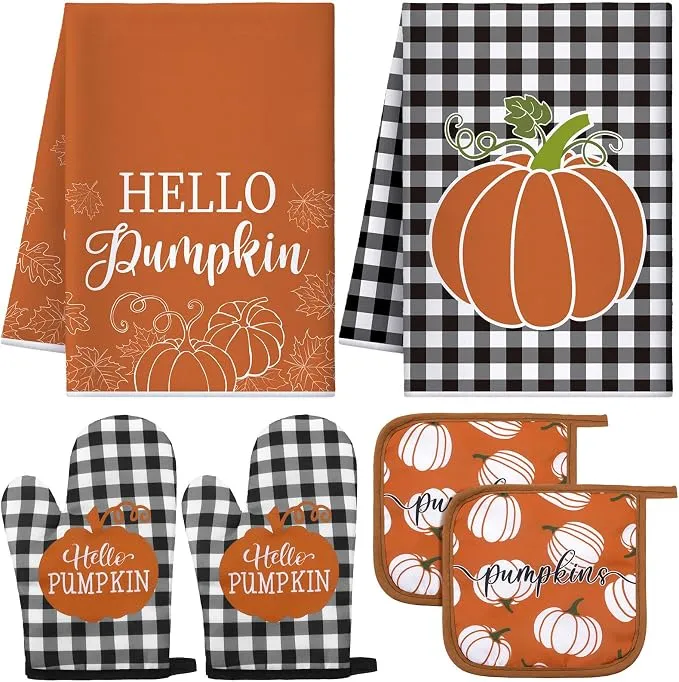 Pumpkin plaid kitchen towel and oven mitt set
